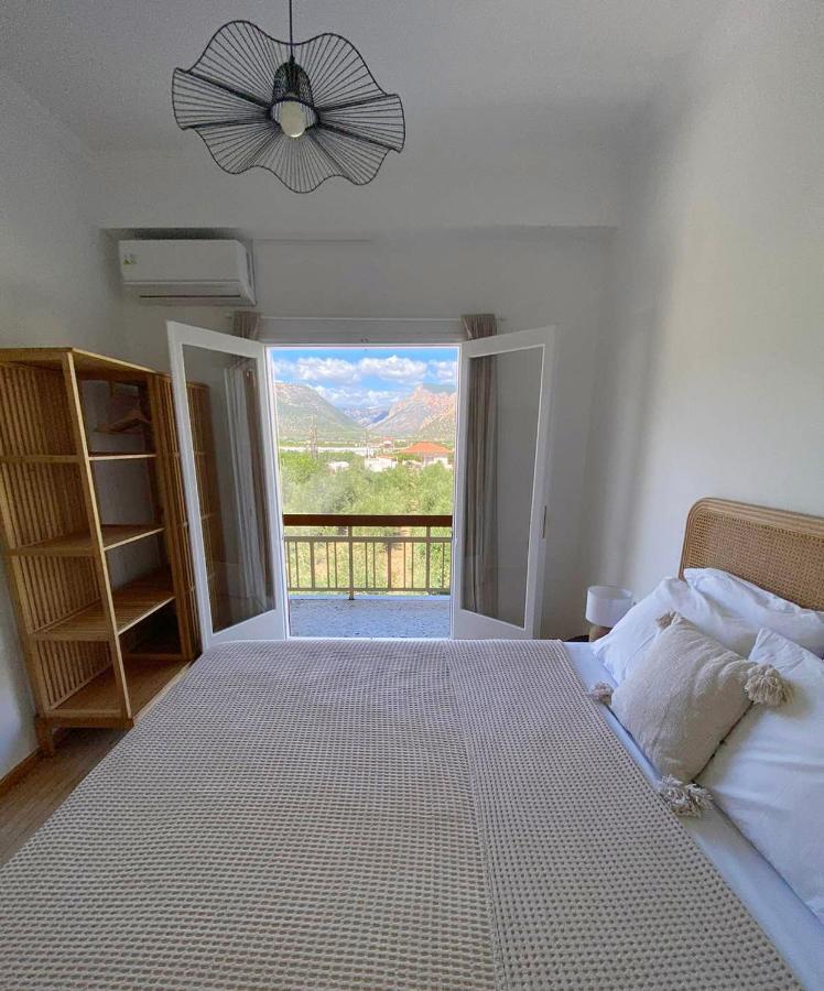 Thassa Beach Apartment No1 Leonídion Esterno foto